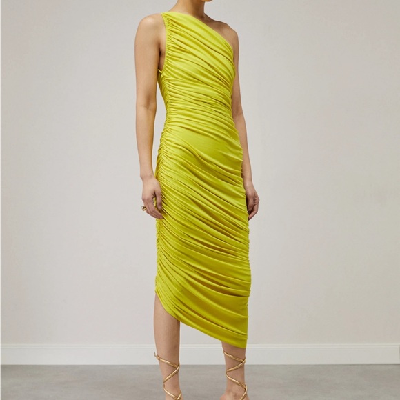 Norma kamali Diane dress . Excellent condition. Small. - Picture 2 of 2